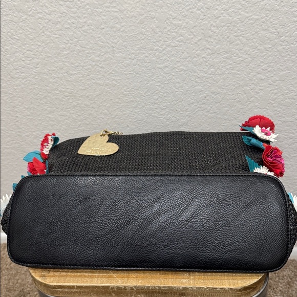 Betsey Johnson Black Woven Tote Shoulder Bag - Picture 6 of 8